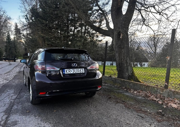 Lexus CT cena 52900 przebieg: 153000, rok produkcji 2012 z Kraków małe 379